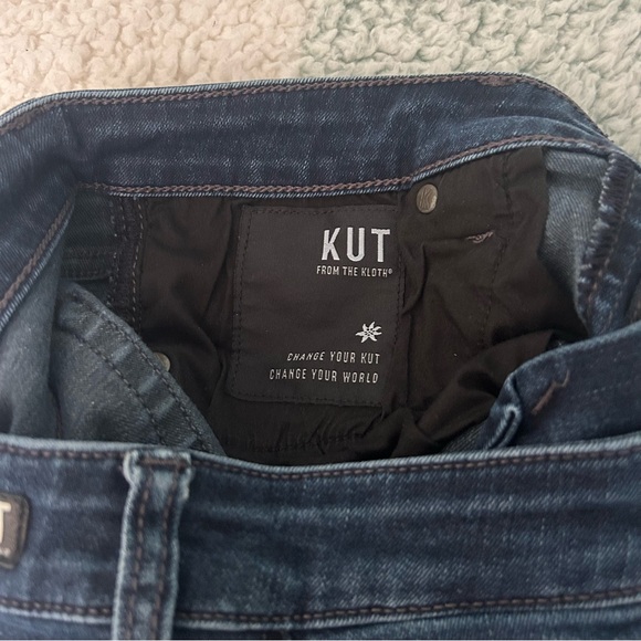 Kut from the Kloth Diana Skinny Jeans - Picture 4 of 5